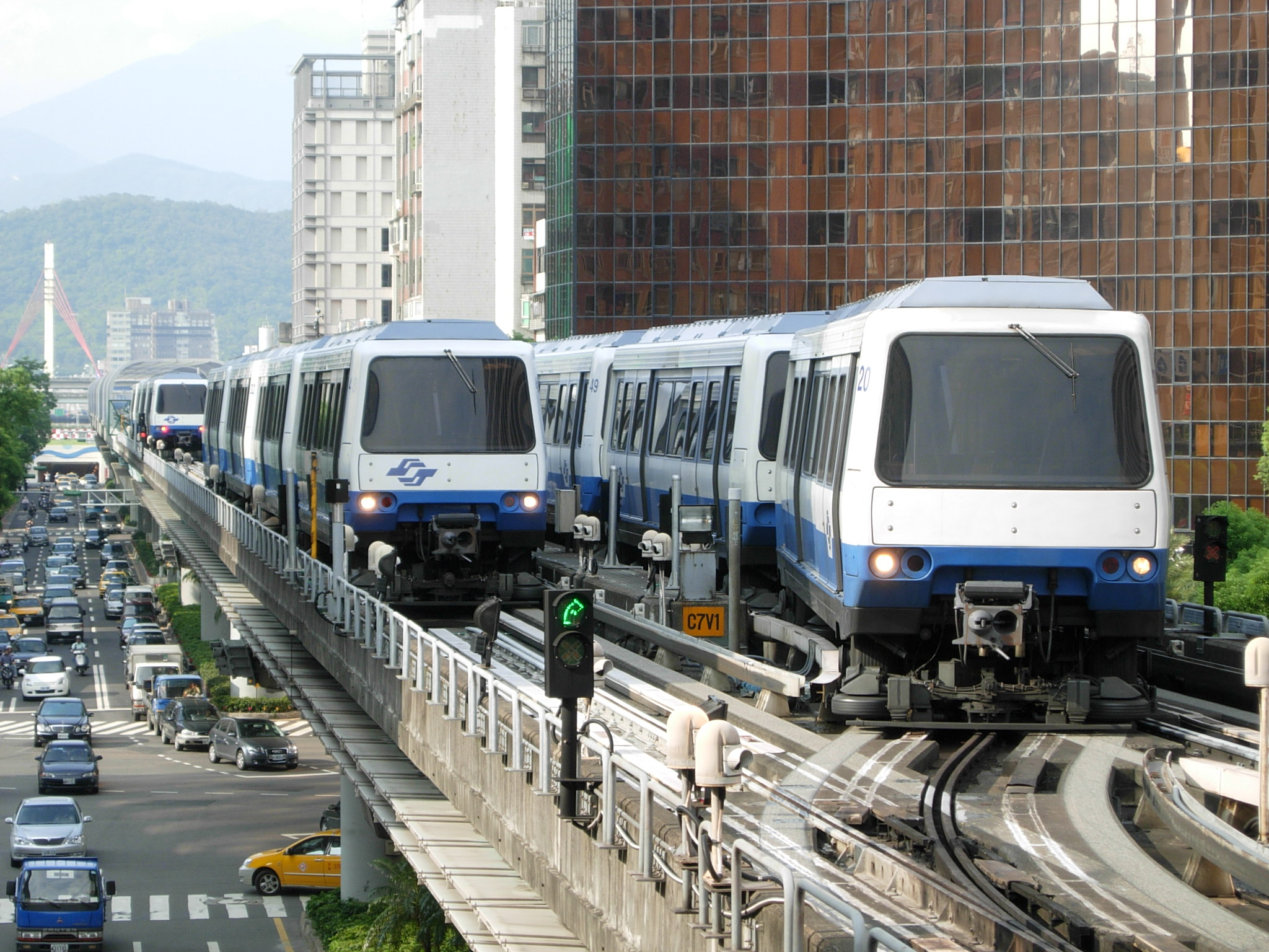 Michelin railcars and metro on tires - Railway, France, Longpost, Railcar, Metro, Tires, Video