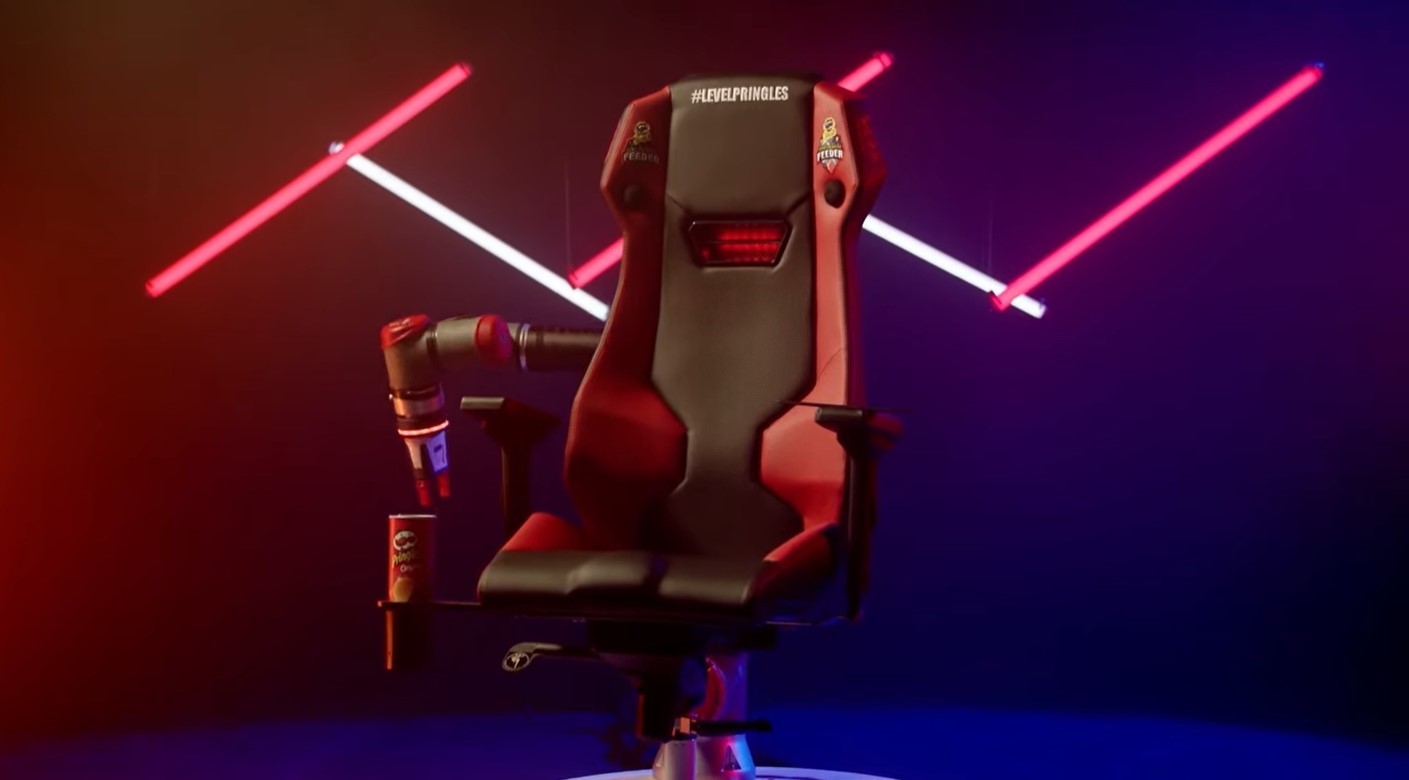 Gaming chair for lazy gamers feeds while playing - Armchair, Гаджеты, eSports, Games, Creative advertising, Crisps