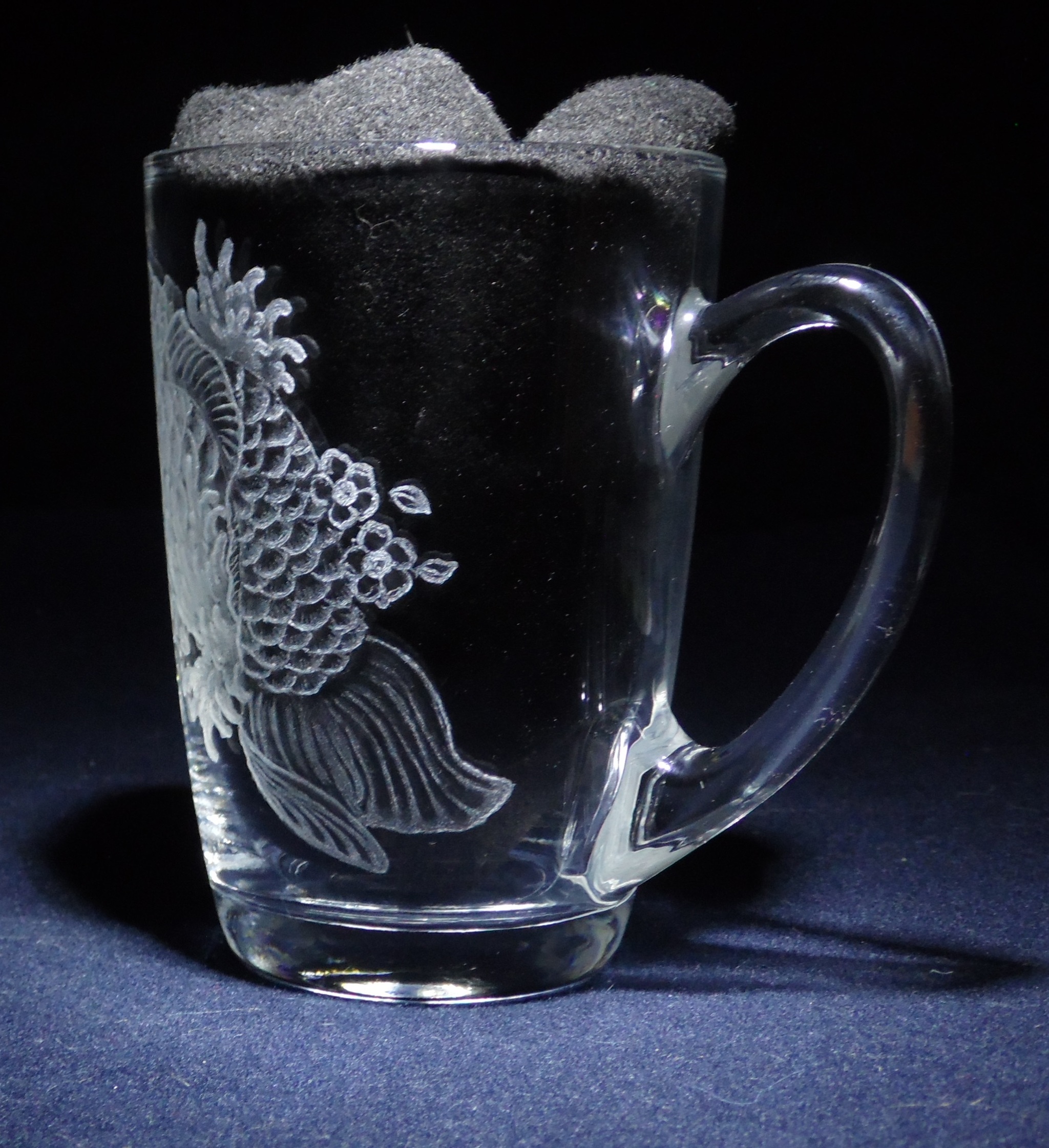 Engraved carp - My, Koi carps, Engraving, Glass engraving, Needlework without process, Longpost, A cup