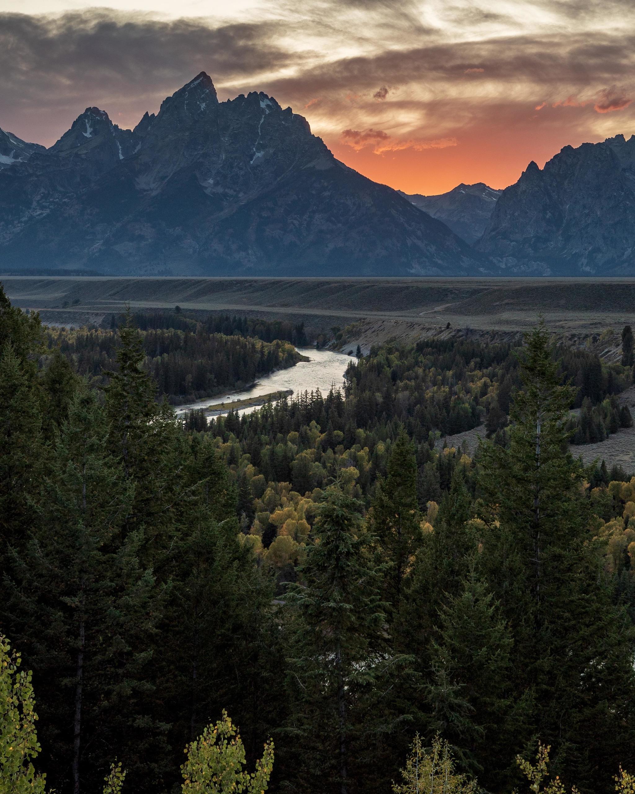 Sunset in Wyoming National Park - Grand Teton, The mountains, Sunset, Phone wallpaper