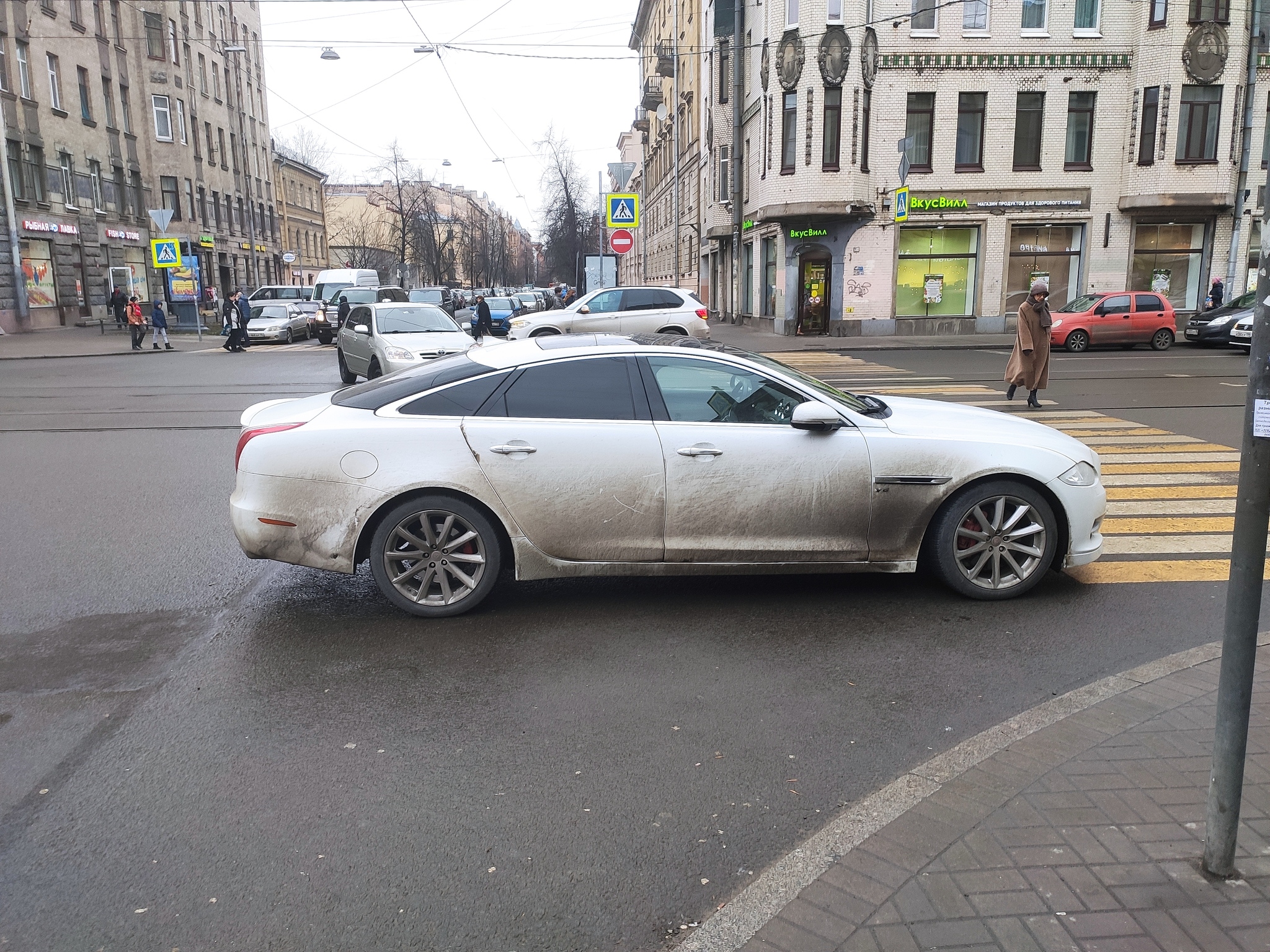 Jaguars don't follow rules - My, Неправильная парковка, A complaint, Saint Petersburg, Auto, Jaguar