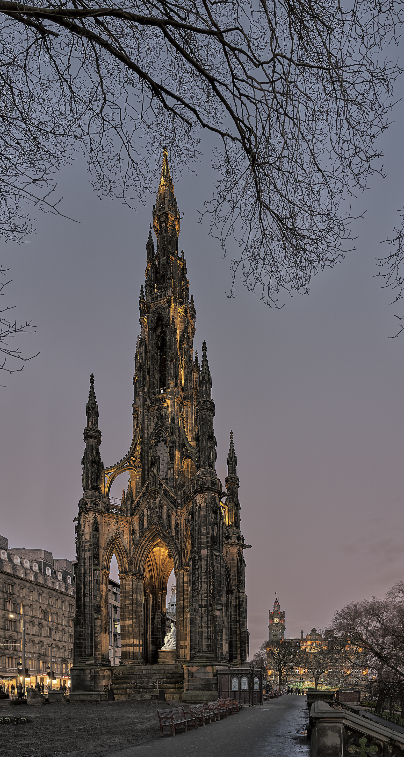 Walking around Edinburgh - My, Scotland, Middle Ages, Town, Architecture, Night shooting, Travels, The photo, Longpost