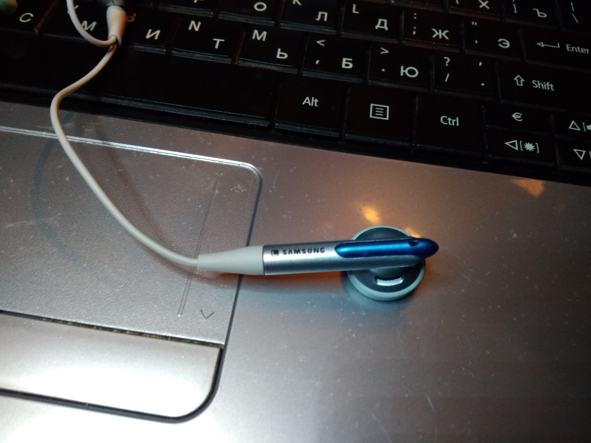 Распиновка проводов наушников | Пикабу