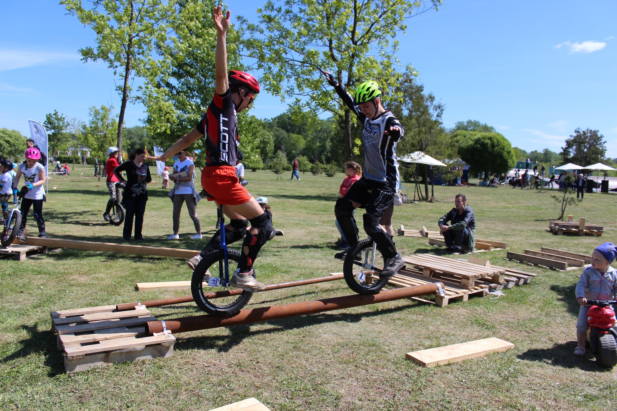 ЧЕЛЛЕНДЖ ПО БАЛАНСУ НА МЕСТЕ НА ОДНОМ КОЛЕСЕ - Unicycle, Уницикл, Моноколесо, Спорт, Хобби, Вам это интересно?, Интересное, Видео, Длиннопост