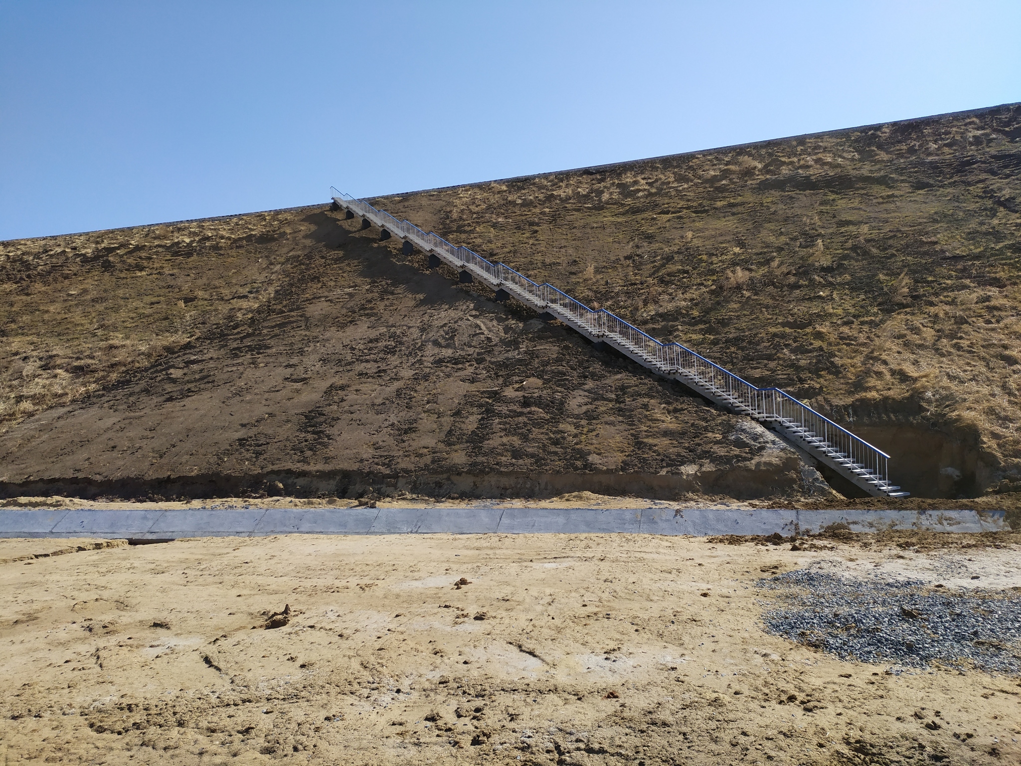 Great Amur Wall - My, Embankment, Railway, Height, Amur region, stairway to Heaven, Longpost