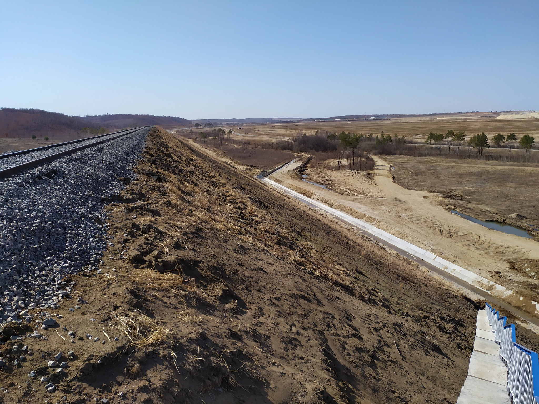 Great Amur Wall - My, Embankment, Railway, Height, Amur region, stairway to Heaven, Longpost