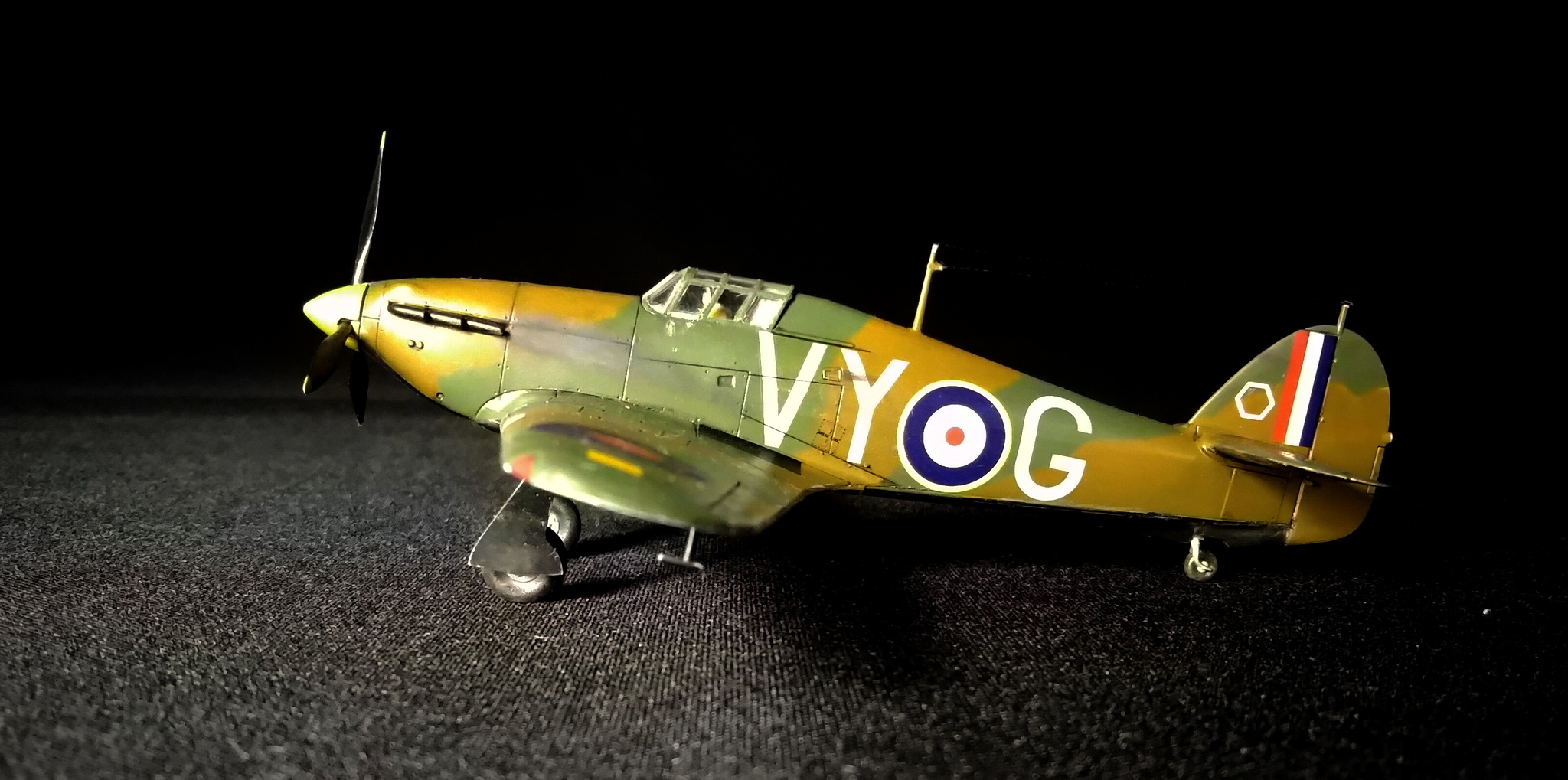 Hurricane in English. Hawker Hurricane Mk.I - My, Stand modeling, Prefabricated model, Aircraft modeling, Story, The Second World War, Battle of Britain, Fighter, Longpost