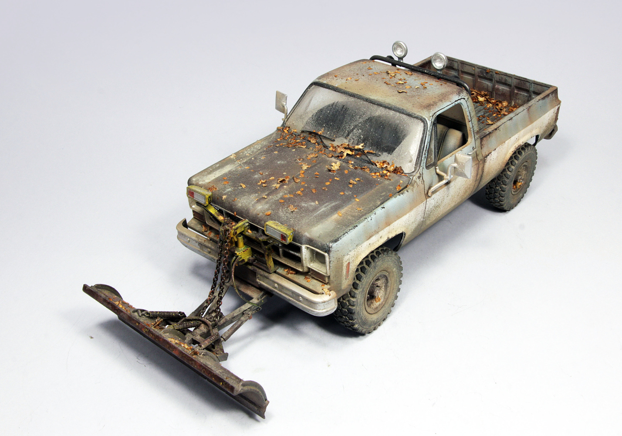 1/24 scale GMC pickup model - My, Models, Auto, Longpost, Stand modeling