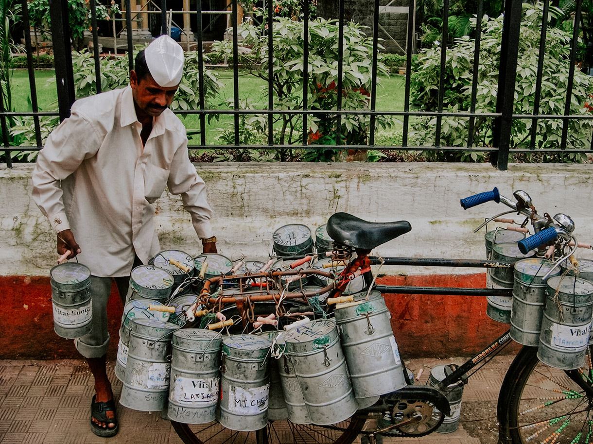 Yandex.Food 130 years ago: the lunch delivery service in Mumbai has been operating for more than a century - Mumbai, India, Food delivery, Sudok, Yandex Food, Deliveryman, Food, Video, Longpost