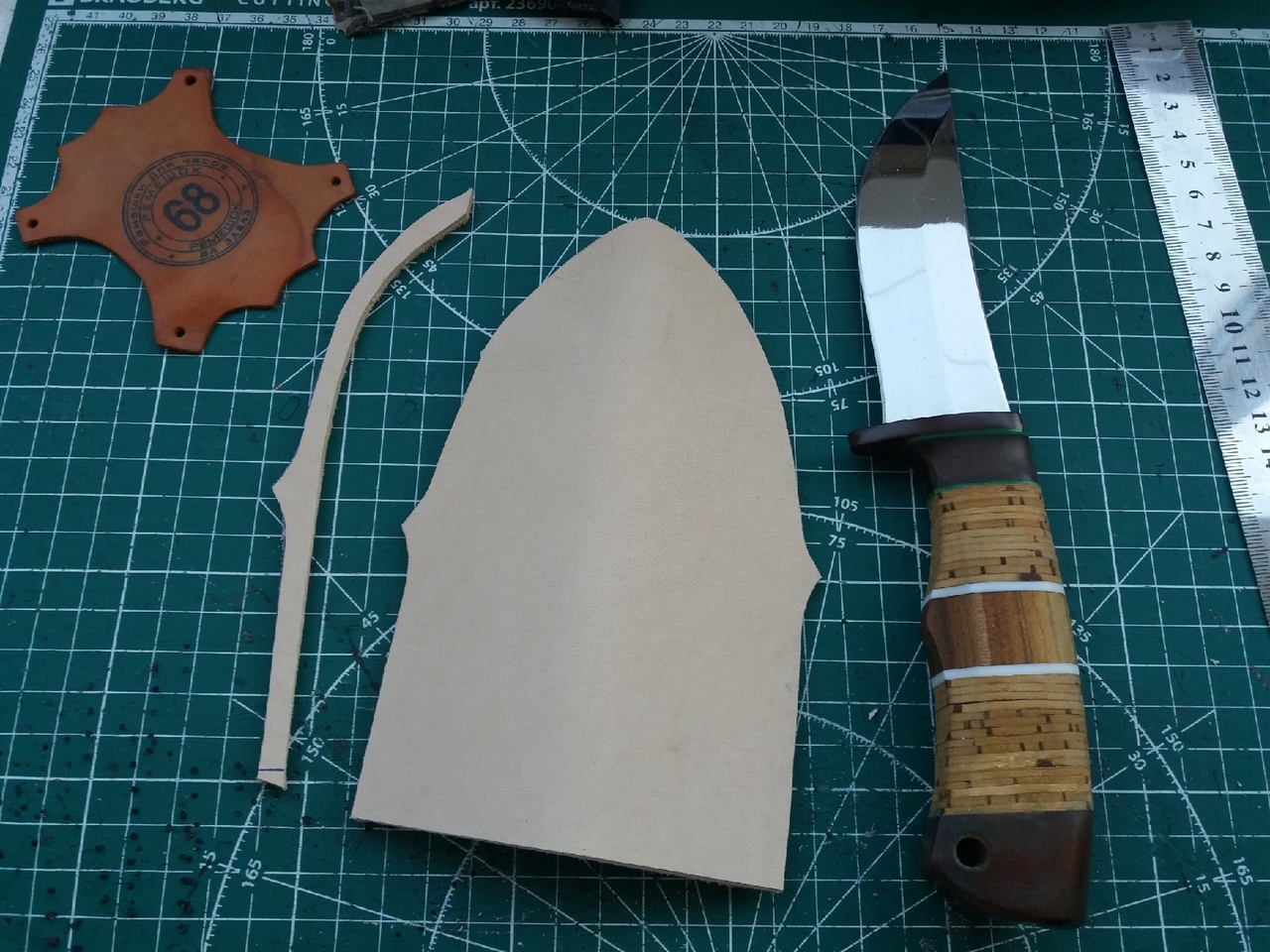 Knife sheath. My first - My, Needlework with process, Longpost, Leather products, Sheath