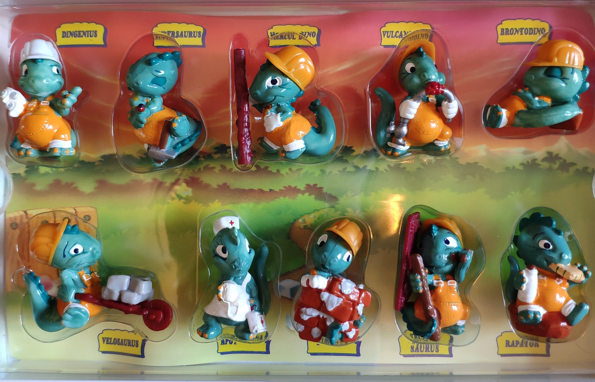 Игрушки из киндера 90 х. Коллекции Киндер сюрпризов 90 х. Коллекции игрушек Киндер сюрприз 90е. Коллекции игрушек из Киндер сюрприза 90-х. Киндер сюрприз 90-е.