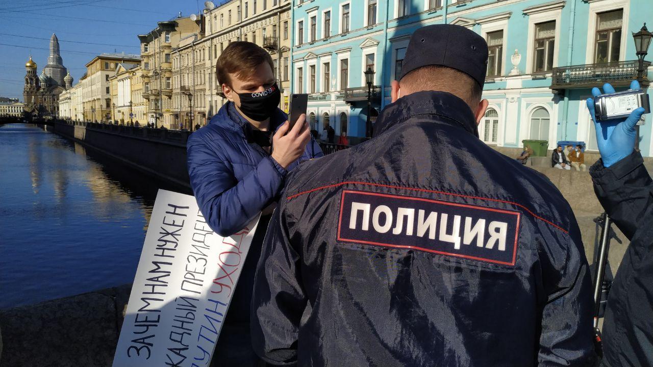 Why do we need a greedy president? - My, Politics, Police, Picket, Saint Petersburg, Longpost