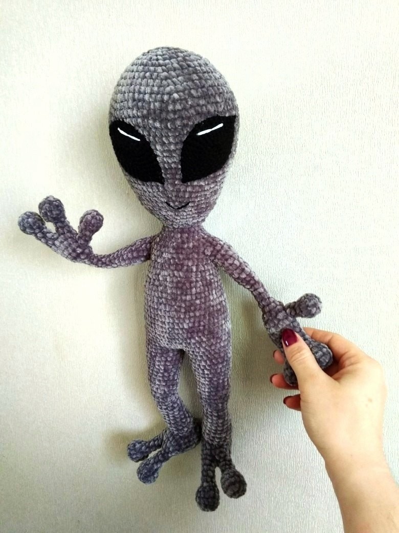 Was caught drawing crop circles - My, Aliens, Aliens, Crochet, Knitted toys, Amigurumi, UFO, Needlework without process, Longpost