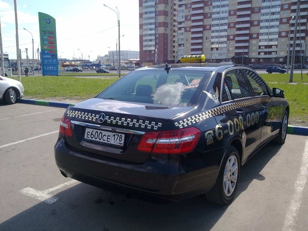 Mercedes E200 W212 в такси - Моё, Такси, Санкт-Петербург, Мерседес, W212, Авто, Фотография, Длиннопост