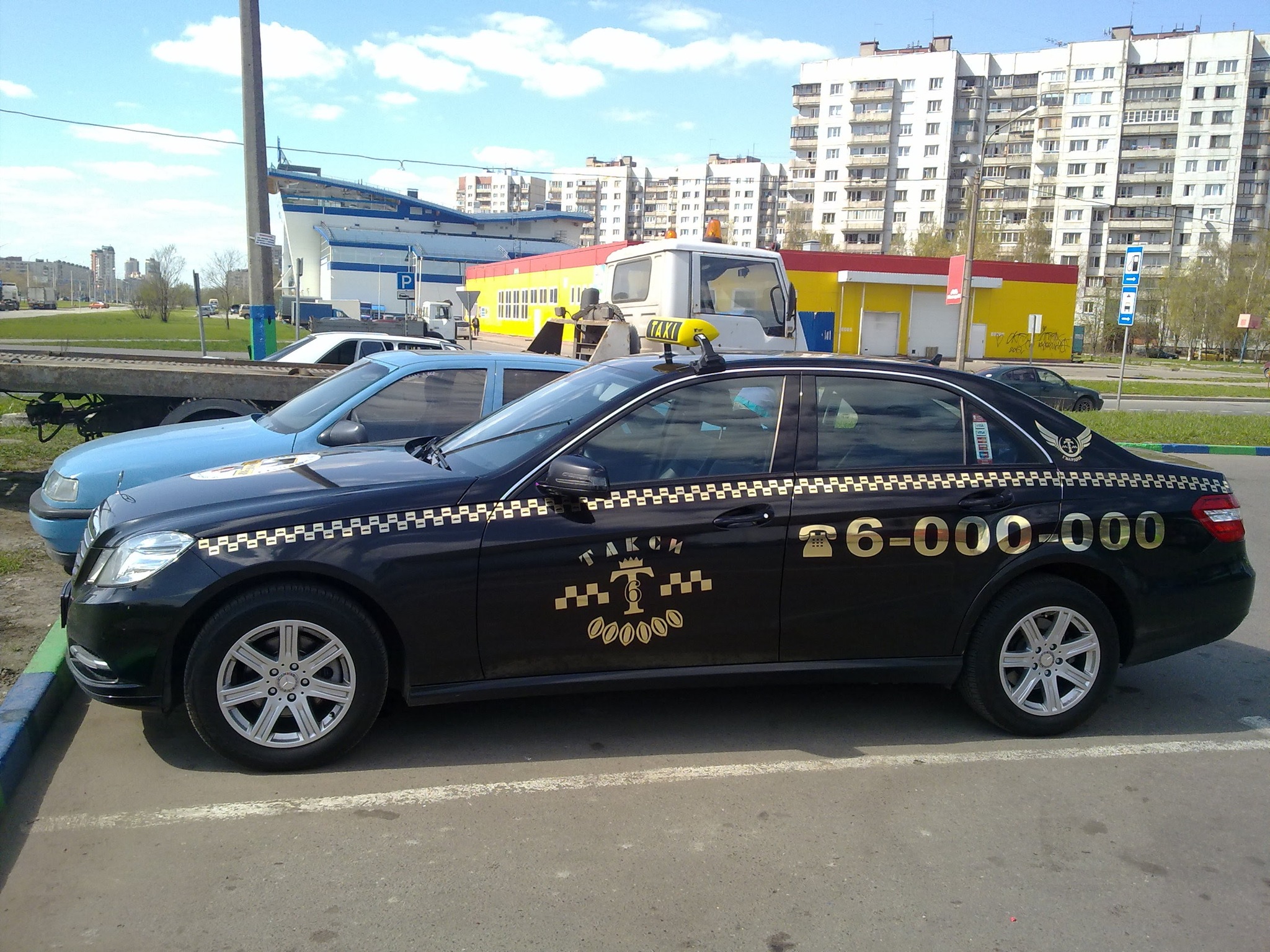 Mercedes E200 W212 в такси - Моё, Такси, Санкт-Петербург, Мерседес, W212, Авто, Фотография, Длиннопост