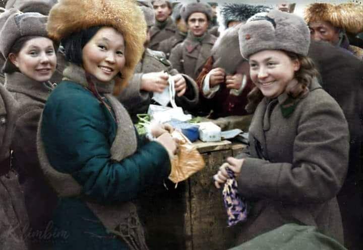 The girl from the famous front-line photograph received an award from Putin - The Great Patriotic War, Mongolia, Tanks, Beautiful girl, Longpost