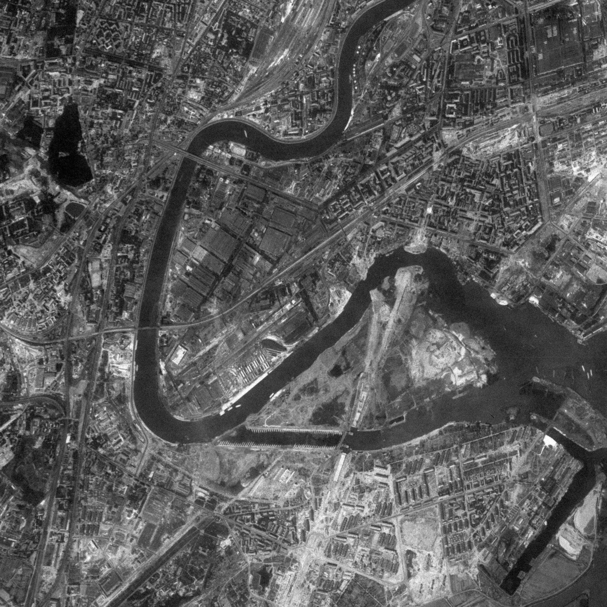 Спутниковый снимок Ленинграда 1966