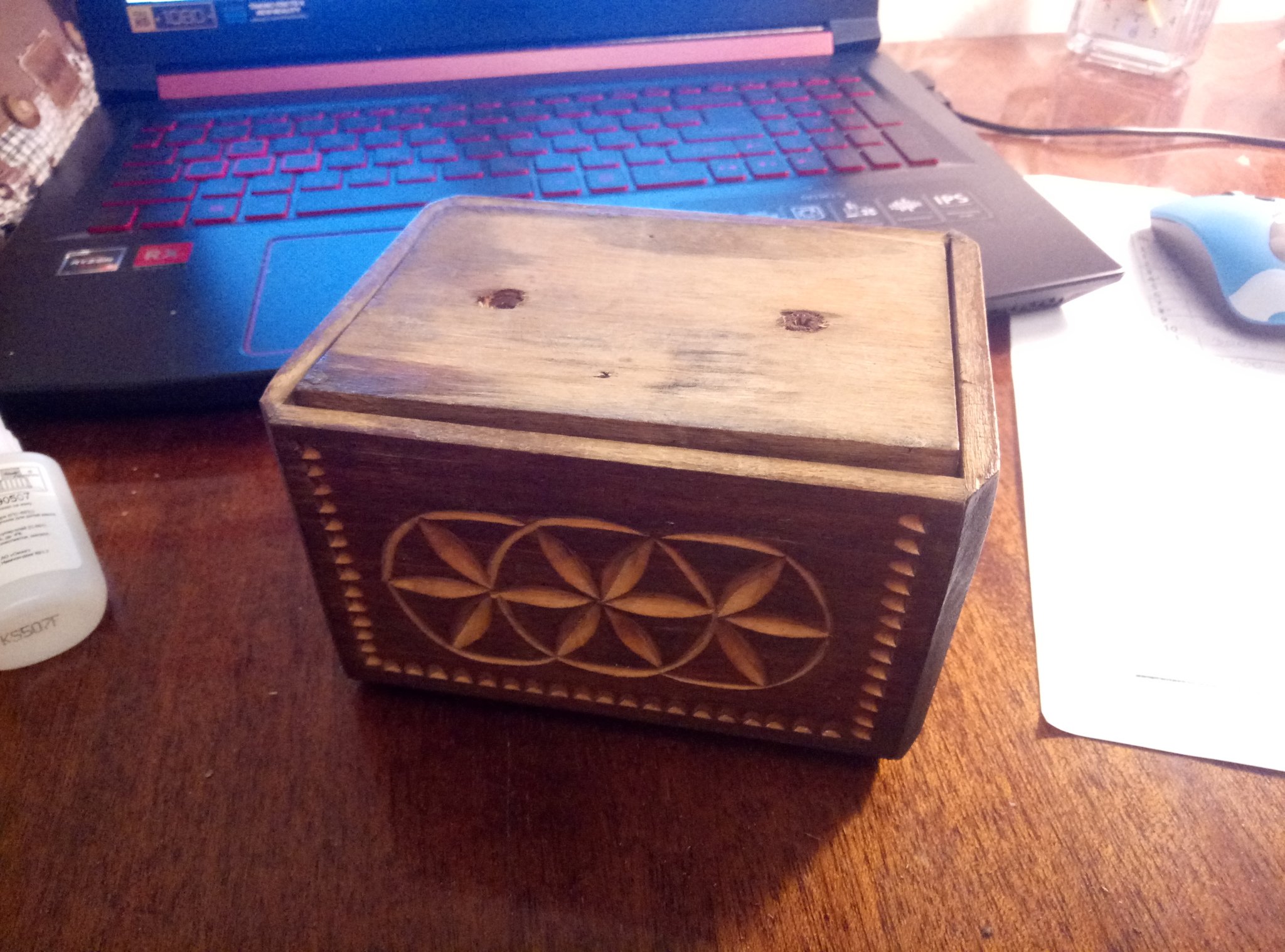 Unusual carved box - My, Casket, Defense mechanisms, Longpost