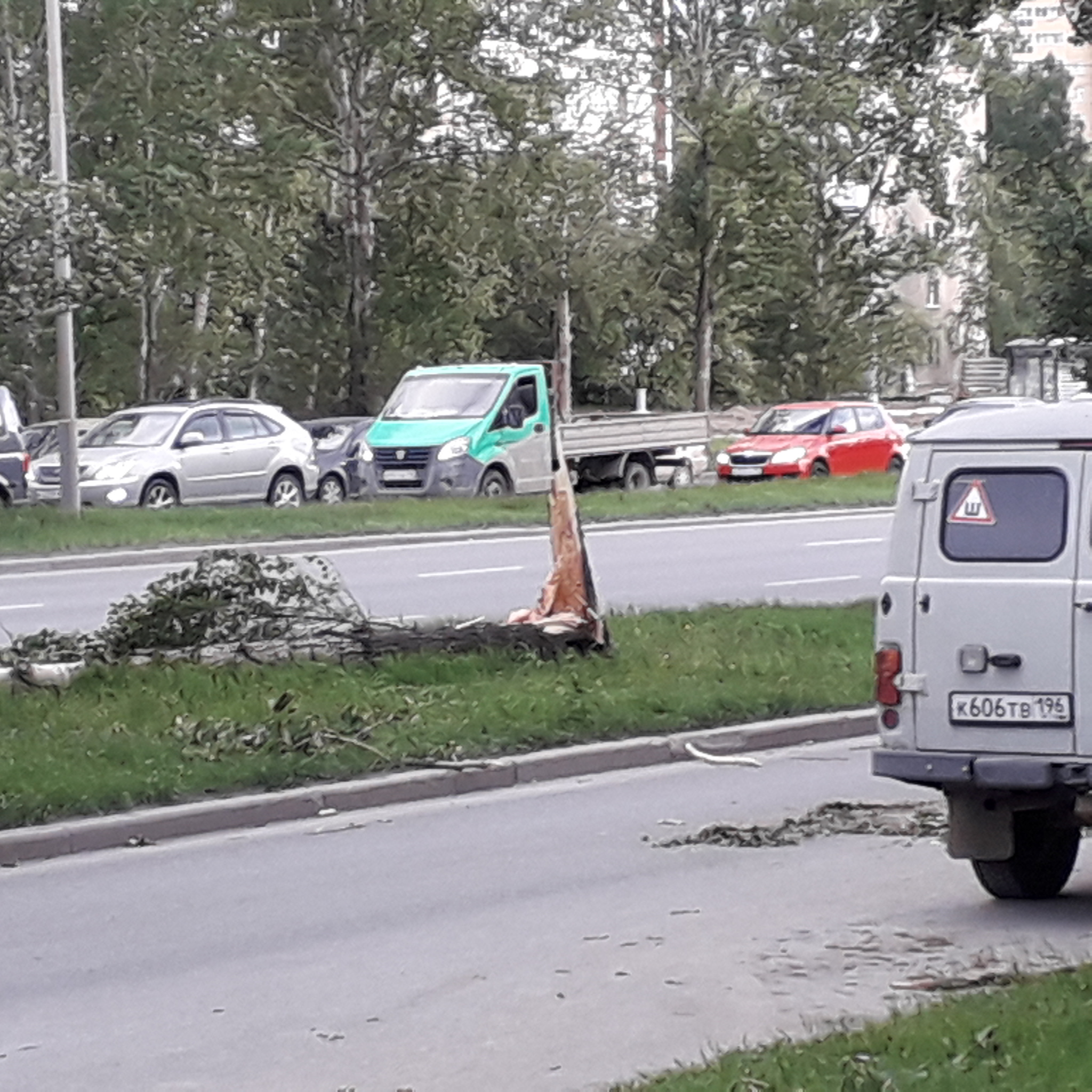 I love thunderstorms in the middle of May... - My, Element, Bad weather, Wind, Longpost, Yekaterinburg