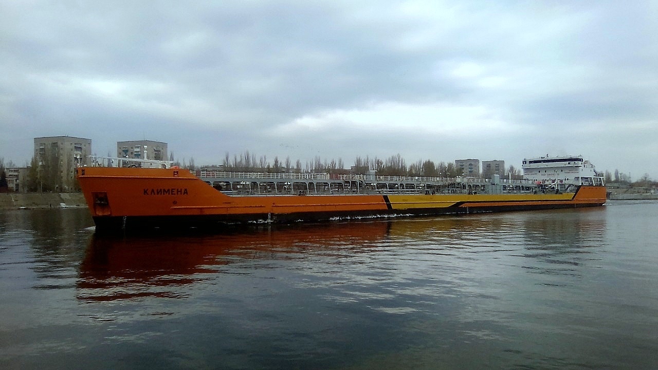 Balakovo/Volga shipping canal - Tanker, Bulk carrier, Ship, River, Vessel, Saratov region, Balakovo, Longpost, Volga river