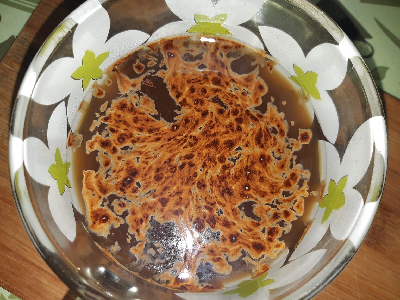 "Подтаявший" в воде кофе | Пикабу