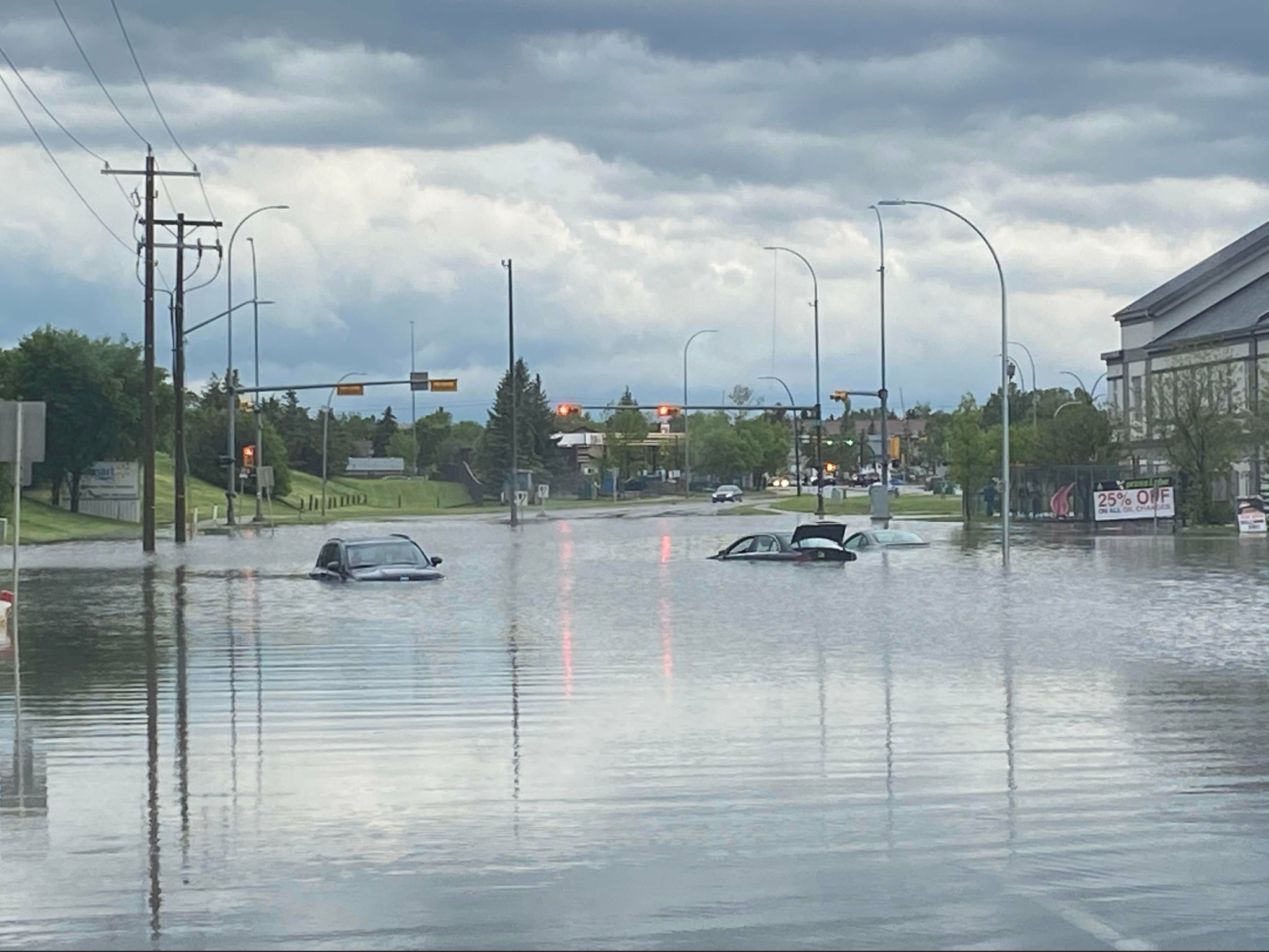 Aftermath of today's minor 10-minute storm in Calgary, Canada - Canada, Calgary, Hurricane, Hail, Weather, Consequences, Destruction, Reddit, Longpost