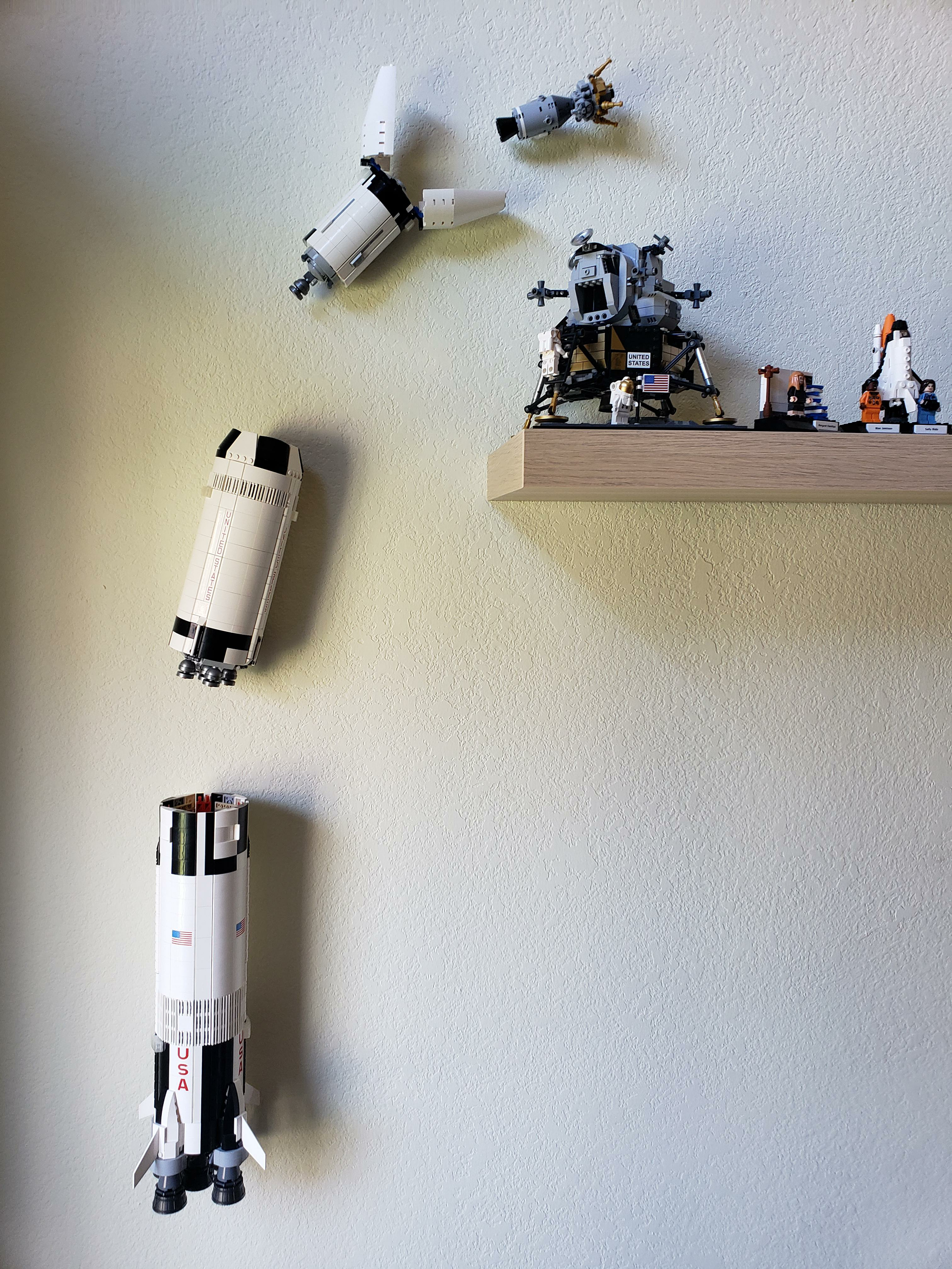 3, 2, 1, Launch! The rocket has gone! - Constructor, Lego, Saturn V, Rocket, Stand, USA, Space, Longpost