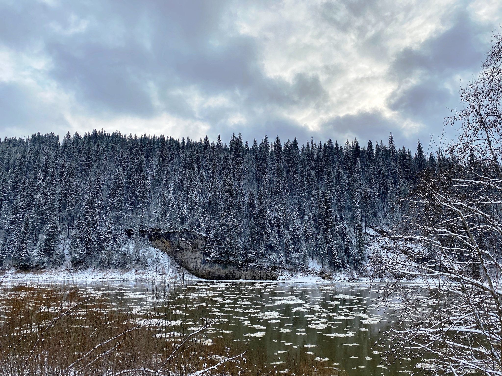 Small blind stones: winter vs summer - My, Chusovaya, Perm Territory, River, Nature, Winter, Summer, Mobile photography