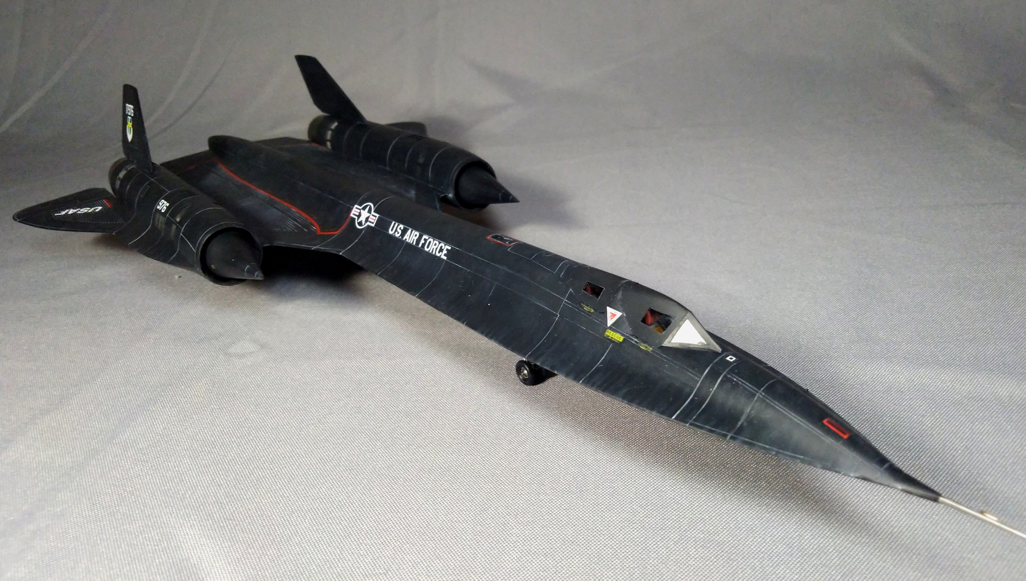 Ahead of sound and time. Lockheed SR-71 Blackbird - My, Stand modeling, Prefabricated model, Story, Air force, Intelligence service, Sr-71, Supersonic, Hobby, Longpost