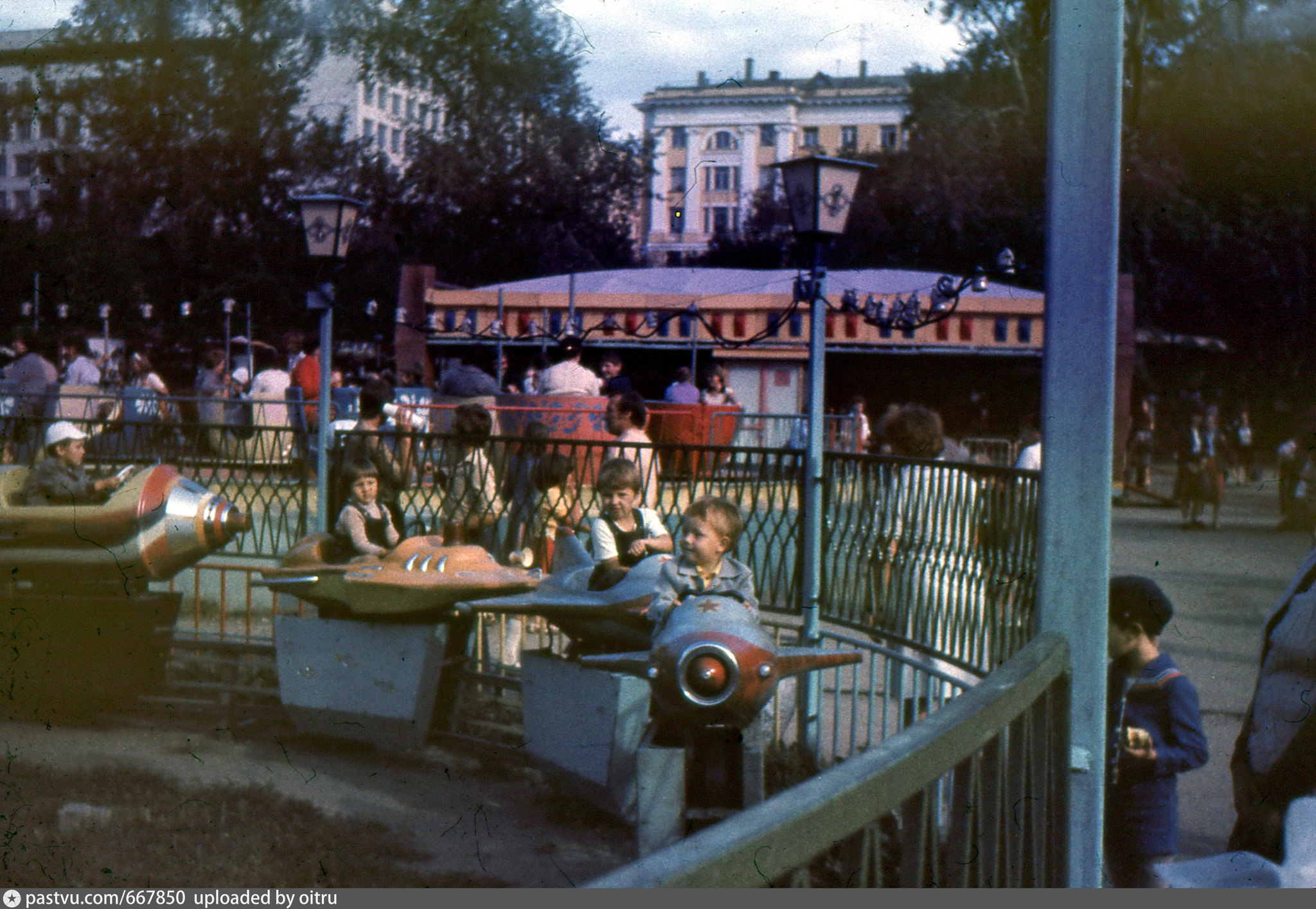 Design in the late USSR: From attractions to bread bins - the USSR, Childhood of the 90s, 80s-90s, Retro, Attraction, Long, The park, Childhood, Longpost