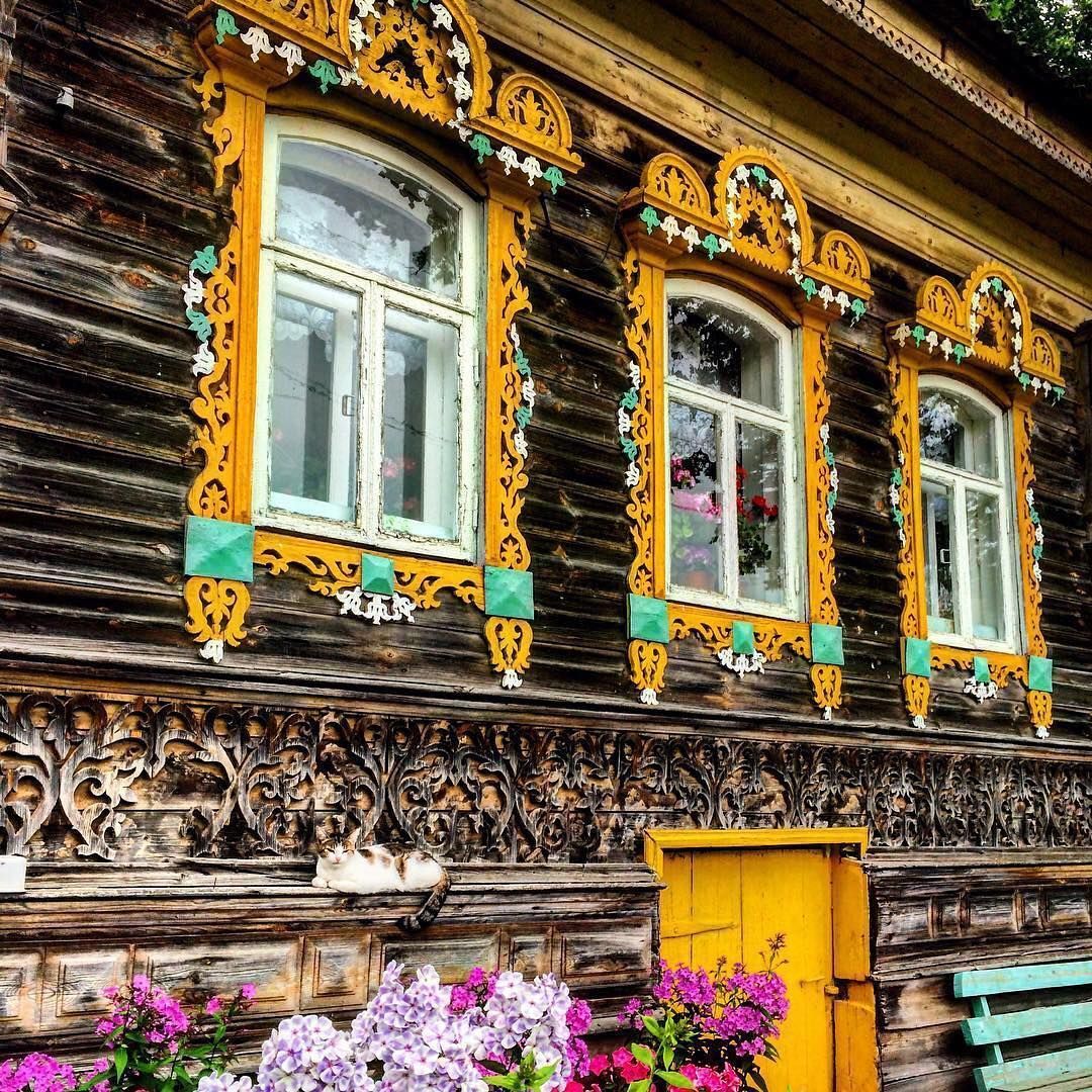 Atmospheric - Village, cat, Platbands, Wooden architecture, Longpost, House, From the network