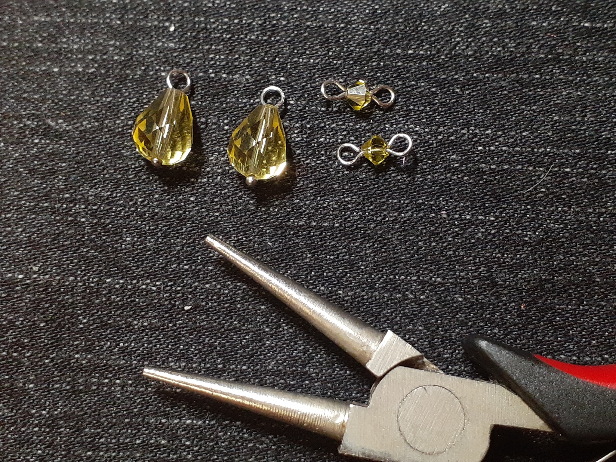 Chainmail earrings with glass sparkles. Detailed Process - My, Needlework with process, With your own hands, Chain weaving, Chain mail jewelry, Longpost