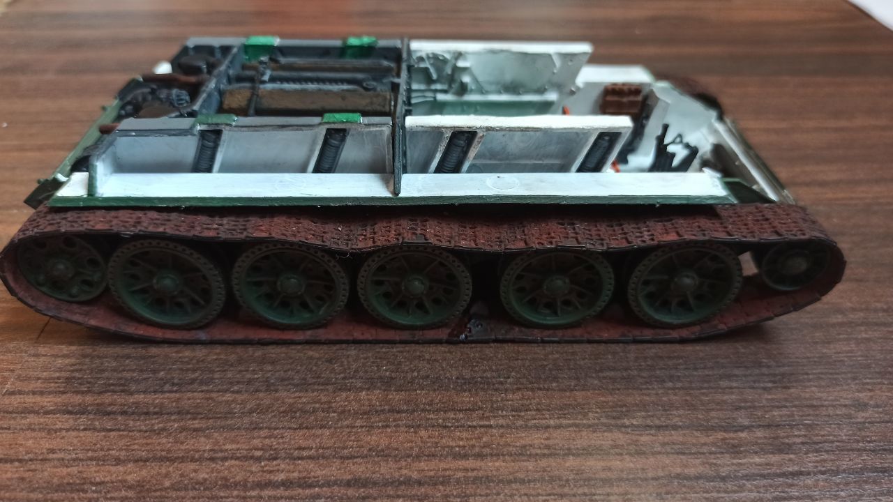 My first model T-34/85 from Italery, scale 1/35 - My, Modeling, t-34-85, Hobby, Meditation, Longpost