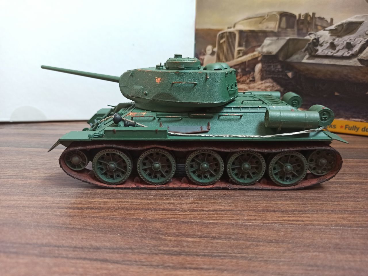 My first model T-34/85 from Italery, scale 1/35 - My, Modeling, t-34-85, Hobby, Meditation, Longpost