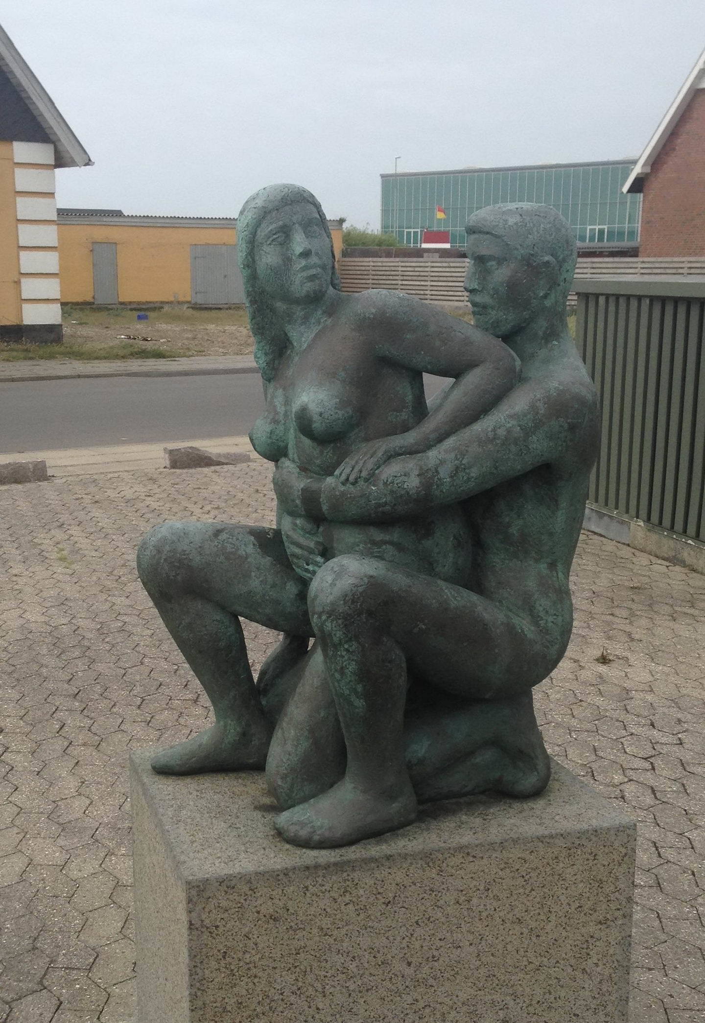 I didn’t find any details about this sculpture, and are they really needed? - Sculpture, Men, Women, Naked