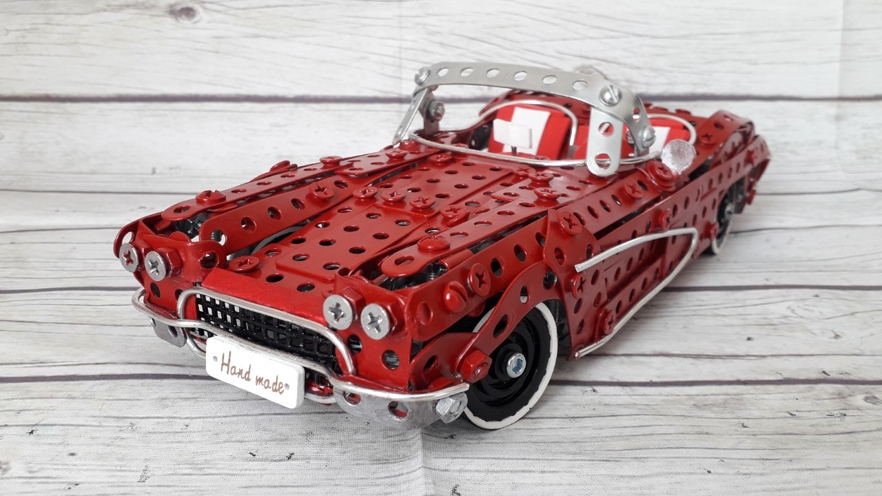 1962 Chevrolet Corvette from a metal construction kit - My, Chevrolet, Cabriolet, Retro car, Modeling, Scale model, Chevrolet corvette, Constructor