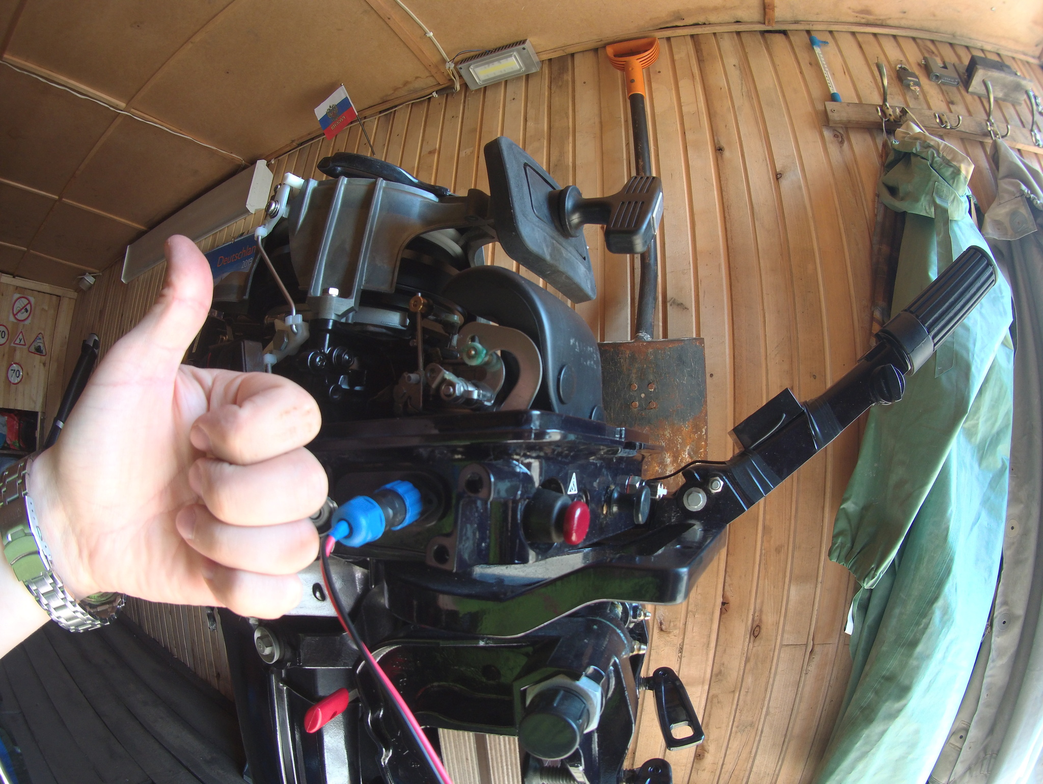 РОЗЕТКА В ТОХАТСУ 18 | ВЫПРЯМИТЕЛЬ В ЛОДОЧНЫЙ МОТОР | ЭЛЕКТРИЧЕСТВО В ...