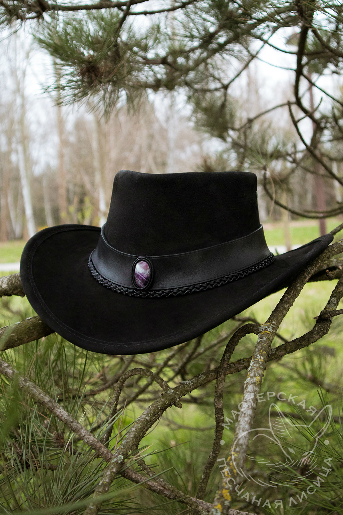 Two black hats: with and without stone :3 - My, Handmade, Hat, Leather, Craft, With your own hands, Leather products, Longpost, Needlework without process