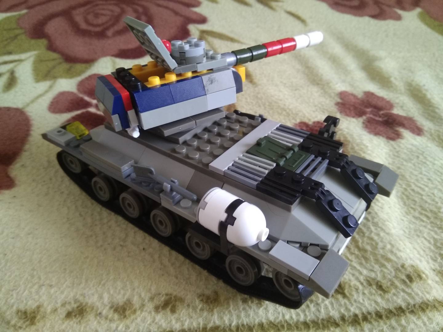 I remembered how my Son, after watching the 2017 Victory Parade, was impressed and made Armata and T-34... - My, Modeler-constructor, Creation, Victory parade, Longpost