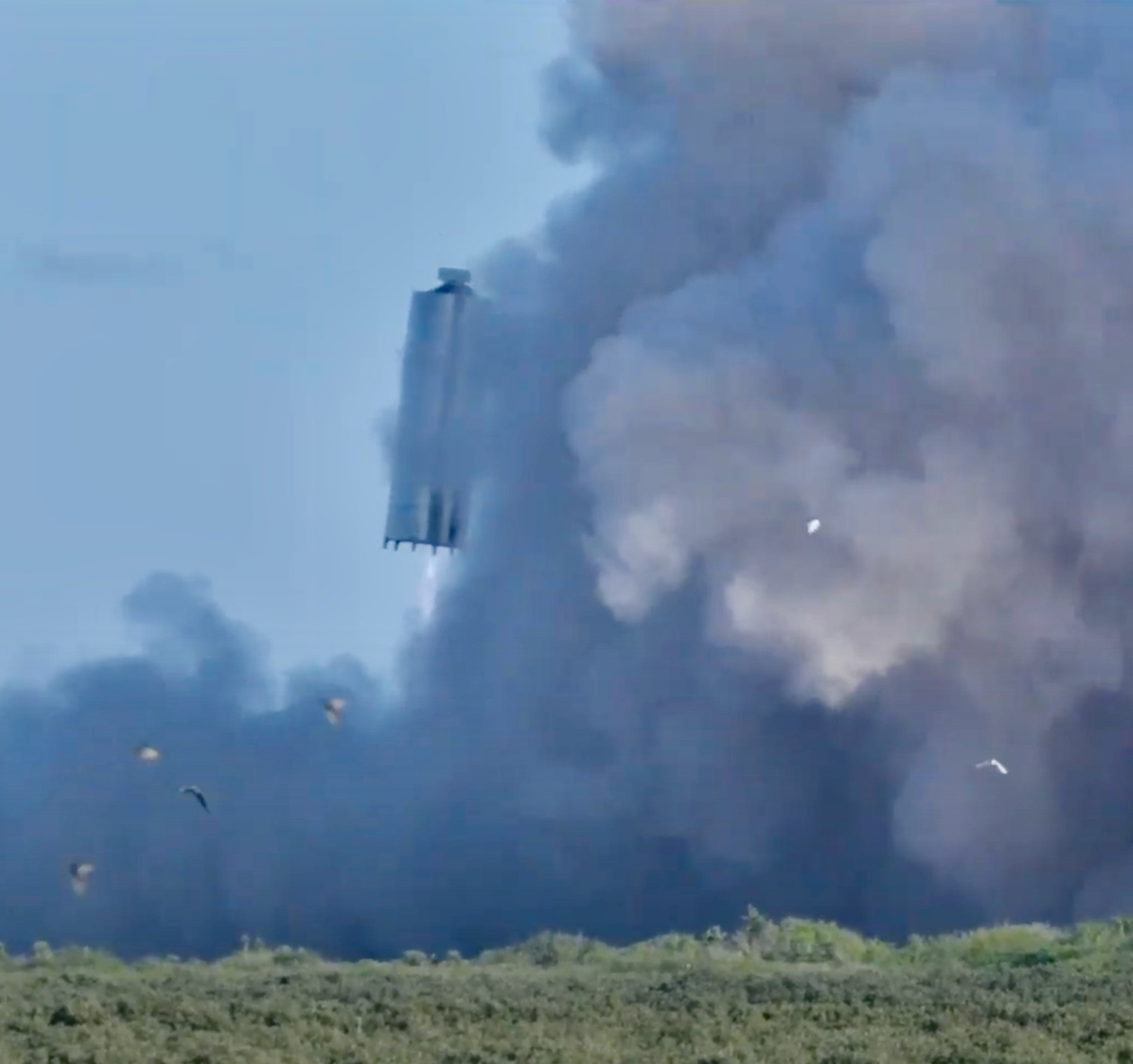 SpaceX completed a supposedly successful test of the SN5 prototype, in which it flew up to 150m and landed on the pad - Spacex, Starship, Cosmonautics, Booster Rocket, Video, Longpost