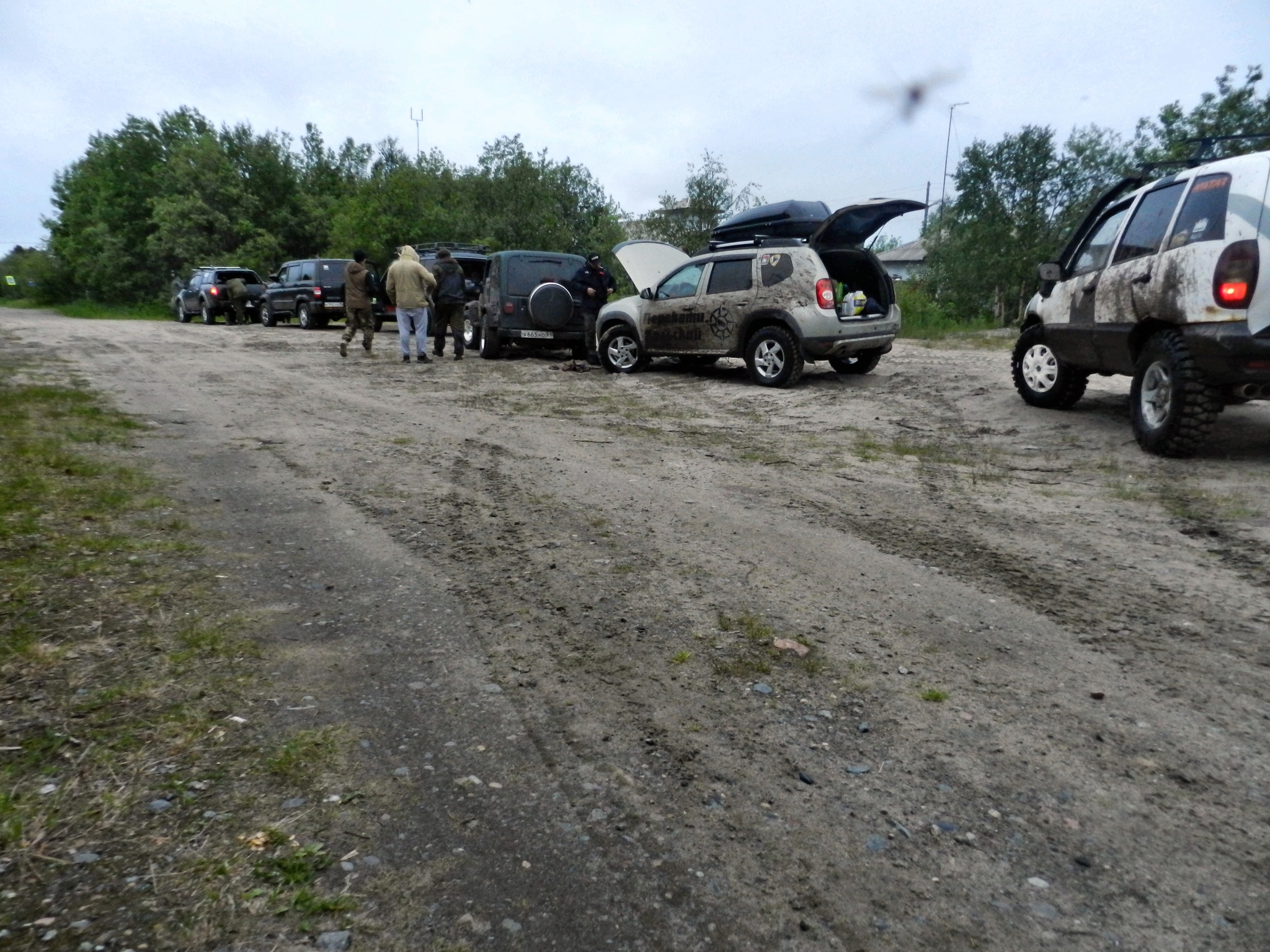 The way back. They almost drowned Shniva in the swamp! Wrangler, Pajero, L200, Duster. Part 2, Offroad - My, Murmansk, 4x4, Offroad, Niva, Renault Duster, Kola Peninsula, Jeep, Swamp, Video, Longpost