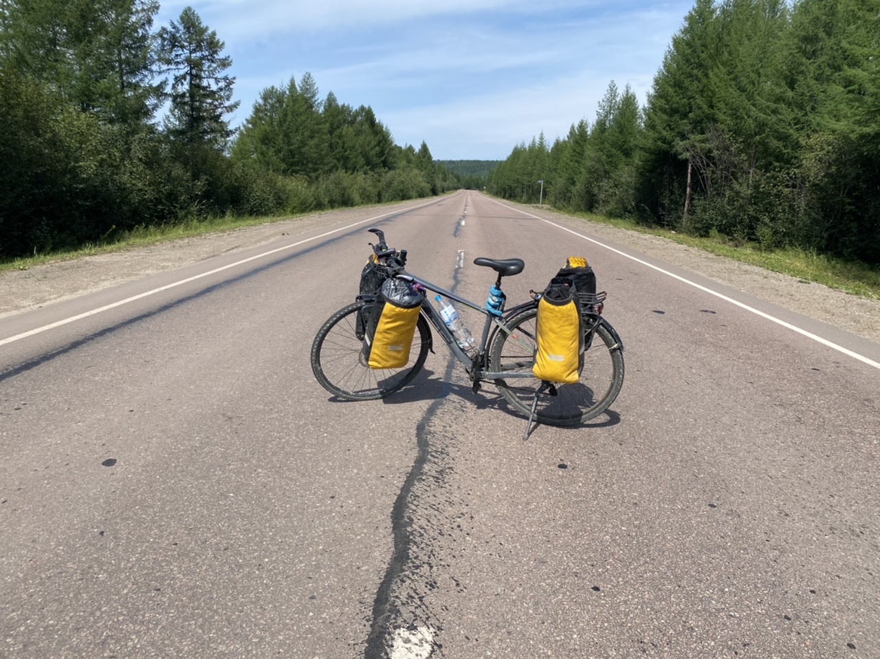 Belarus - Magadan by bicycle. 9,700 out of 11,000 km. Part 5 - My, Republic of Belarus, Magadan, A bike, Travels, Yakutsk, Lena, Kolyma, Longpost