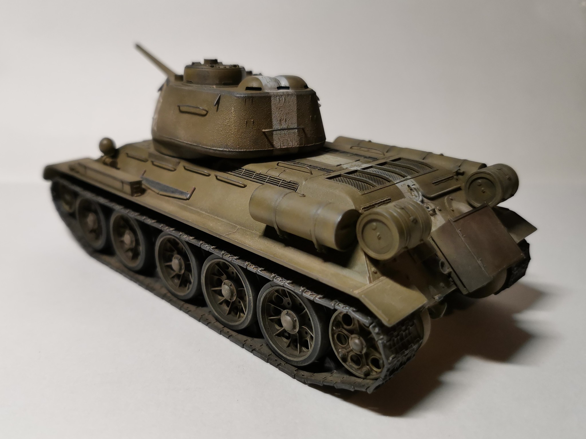 Soviet medium tank T-34/85 1944 1-35 - My, Stand modeling, Tanks, The Second World War, t-34-85, Star, Longpost