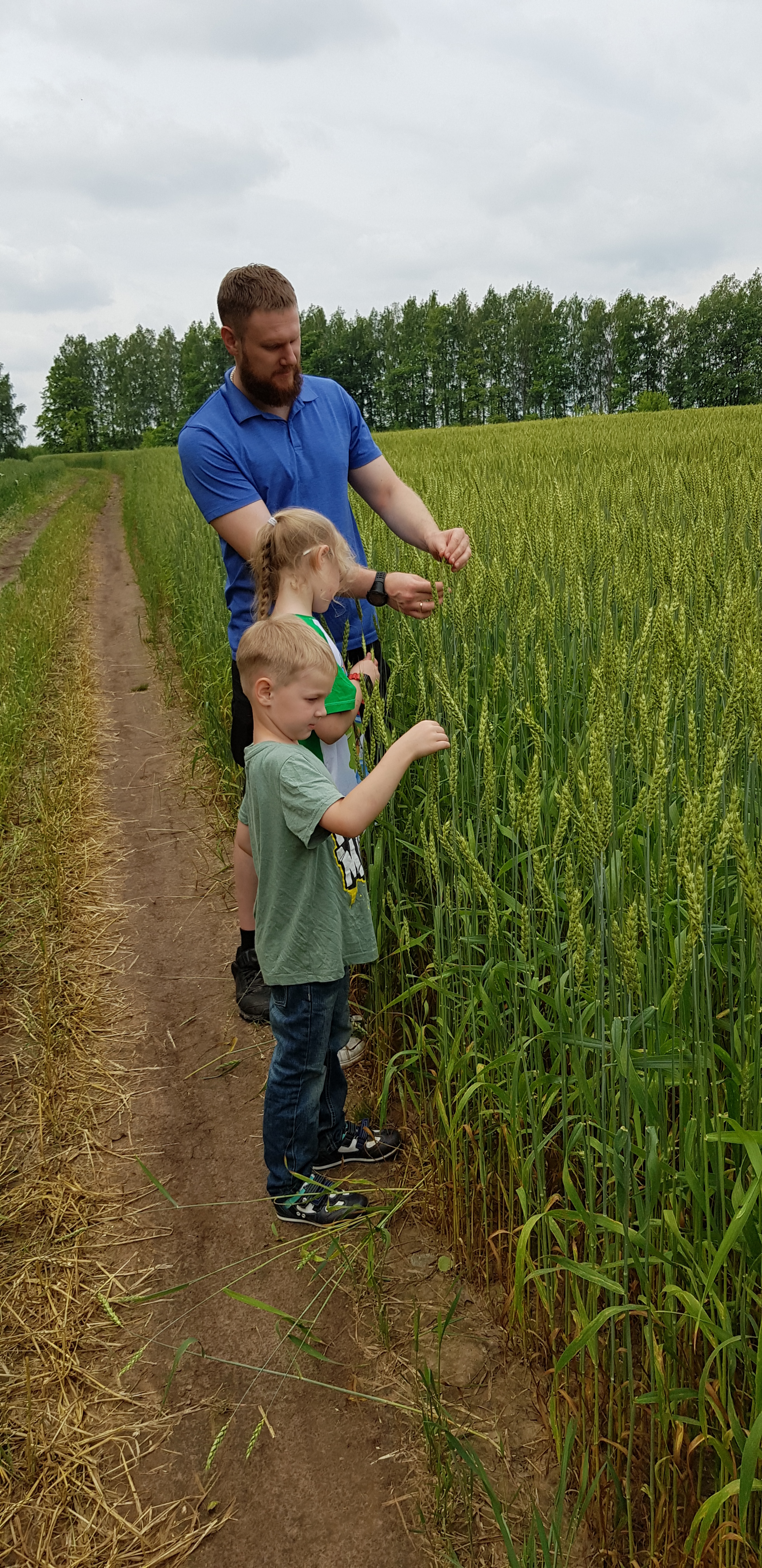 Across the entire Country (Moscow-Vladivostok) by car with children in 29 days. #non-schoolgeography. Part 1 - My, Road trip, Tourism, Children, Moscow-Vladivostok, Car, Camping, Geography, Longpost