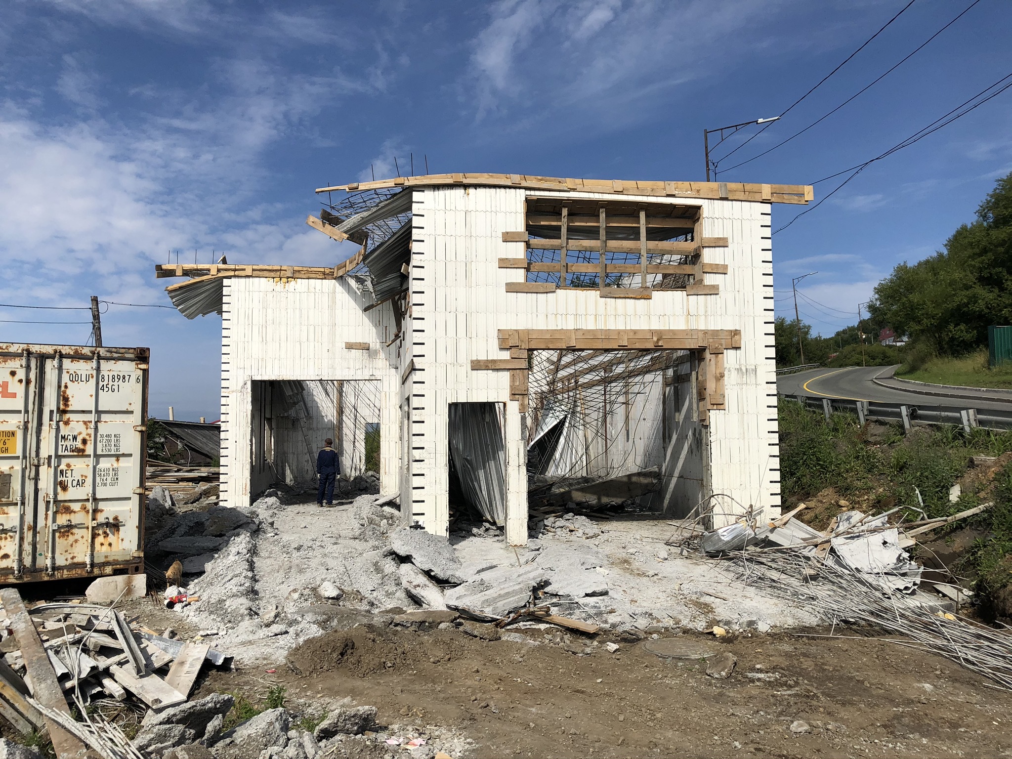 You have money, you don't need intelligence. Someone's dream garage - Petropavlovsk-Kamchatsky, Building, Garage, Rukozhop, I'm an engineer with my mother, Longpost, Negative