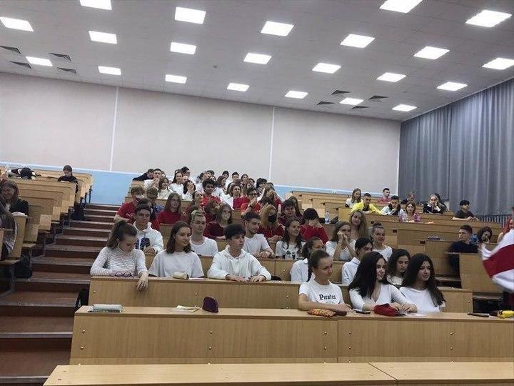 Belarusian university students - Republic of Belarus, Politics, Students, Flag, Cloth, Symbols and symbols