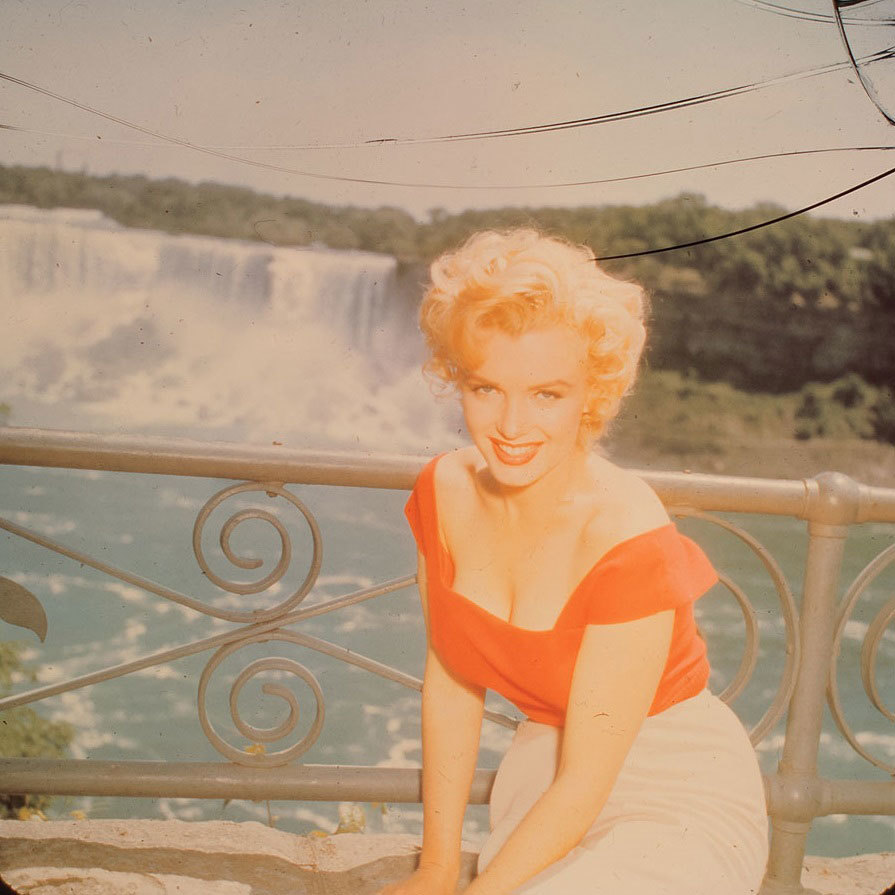 Film Niagara 1953 (XXXIV) Cycle Magnificent Marilyn - 205 - Cycle, Gorgeous, Marilyn Monroe, Actors and actresses, Celebrities, Photos from filming, Movies, Hollywood, USA, Cinema, 1952, 1953, Blonde, Longpost, The photo, 20th century, Film Niagara