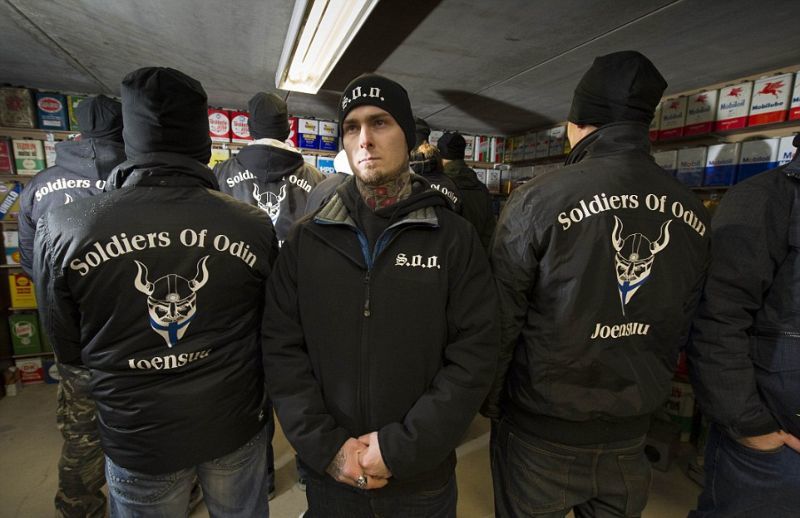 Soldiers of Odin protect Finnish women from migrants [FAKE] - Finland, Migrants, Activists, Protection, Politics