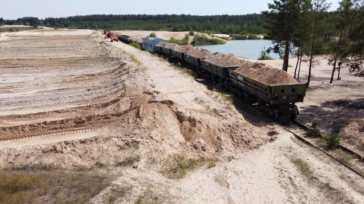 Геокешинг.  Голубое озеро, колючая проволока и экскаватор - Моё, Геокэшинг, Путешествия, Песок, Озеро, Длиннопост