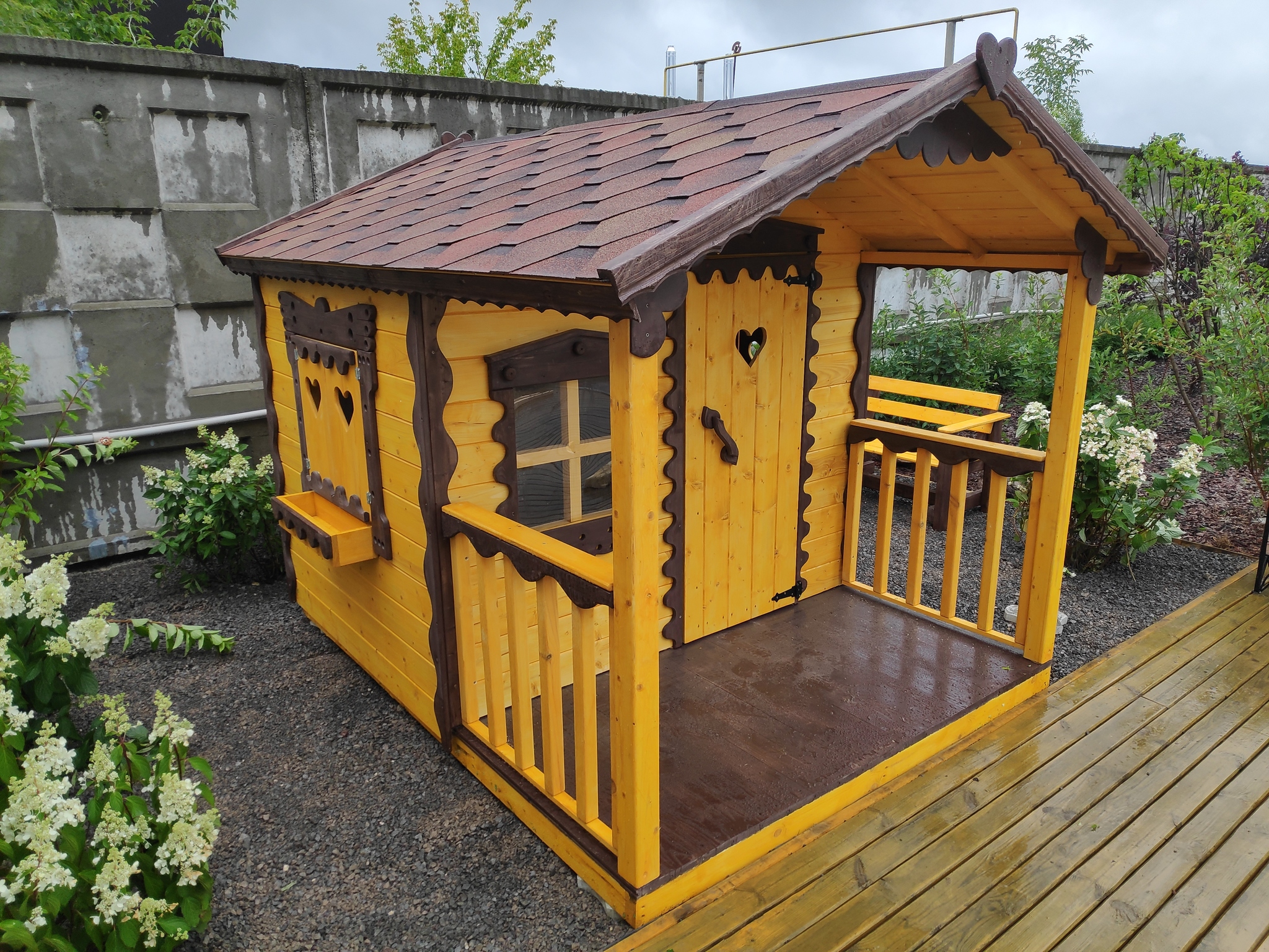 Second hand playhouses for hot sale sale